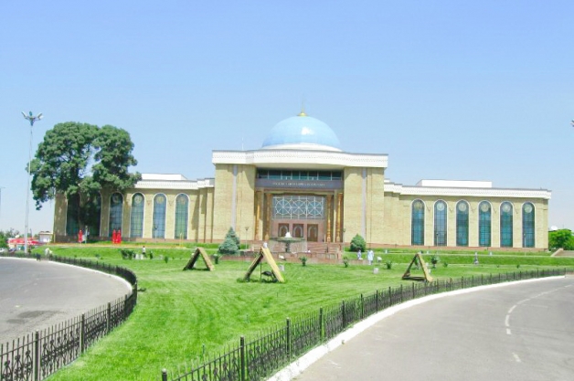 What to See and Do at the Tashkent Center of National Arts?