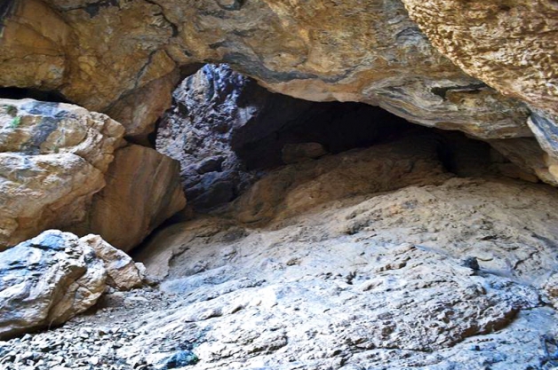 Cave Teshik-Tash, Baysun
